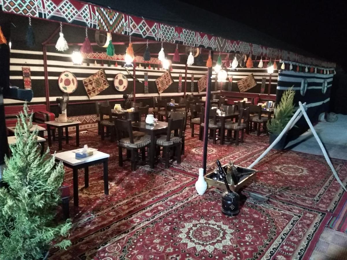 Farmer Stay Hostel Wadi Musa Exterior foto
