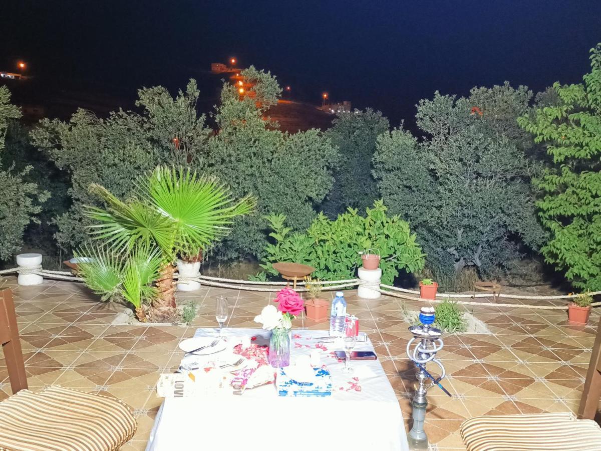 Farmer Stay Hostel Wadi Musa Exterior foto